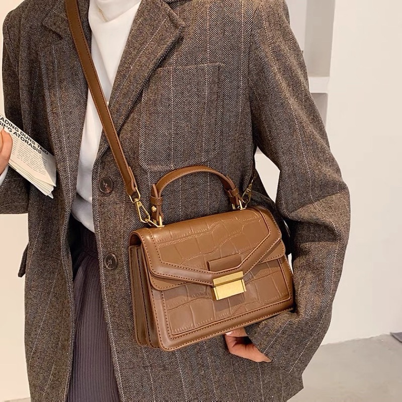 Túi xách nữ đeo chéo cầm tay hot trend hàng cao cấp Valen Bag hàng QC cao cấp 18058