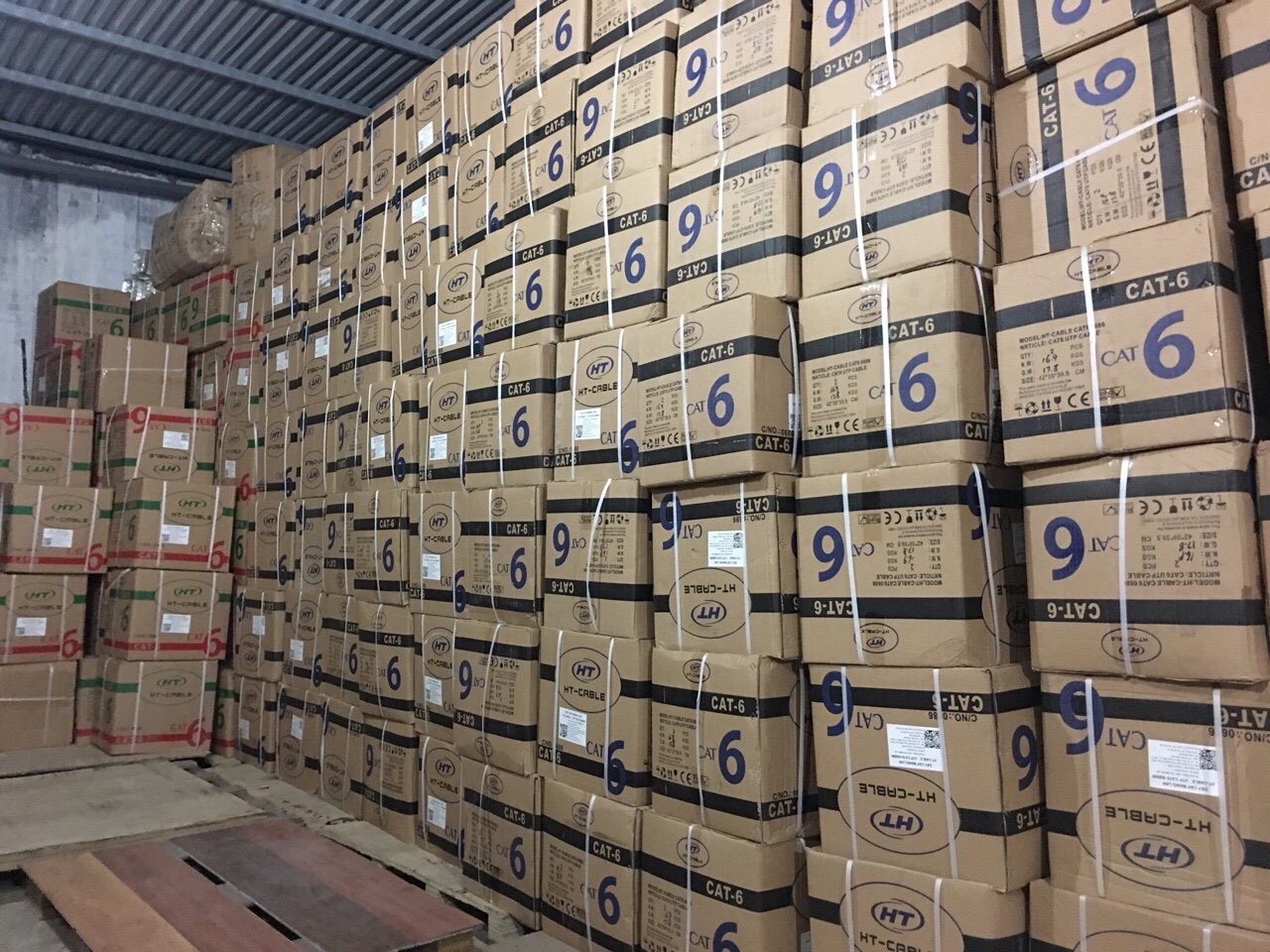 Dây mạng LAN 95 Mét HT-Cat5E UTP
