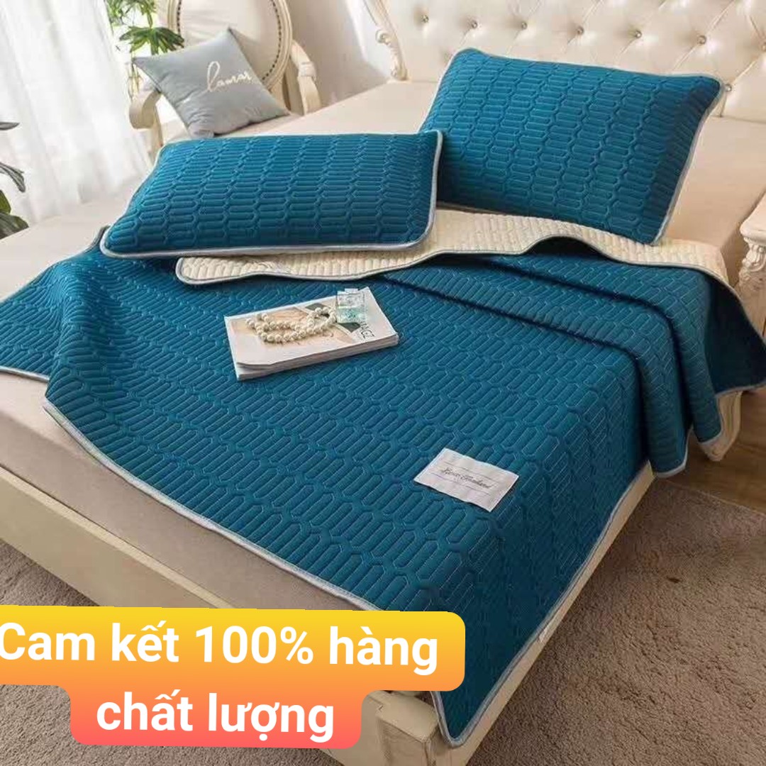 Chiếu điều hòa tencel cao su non 1m8 xanh đậm tặng kèm 2 vỏ áo gối
