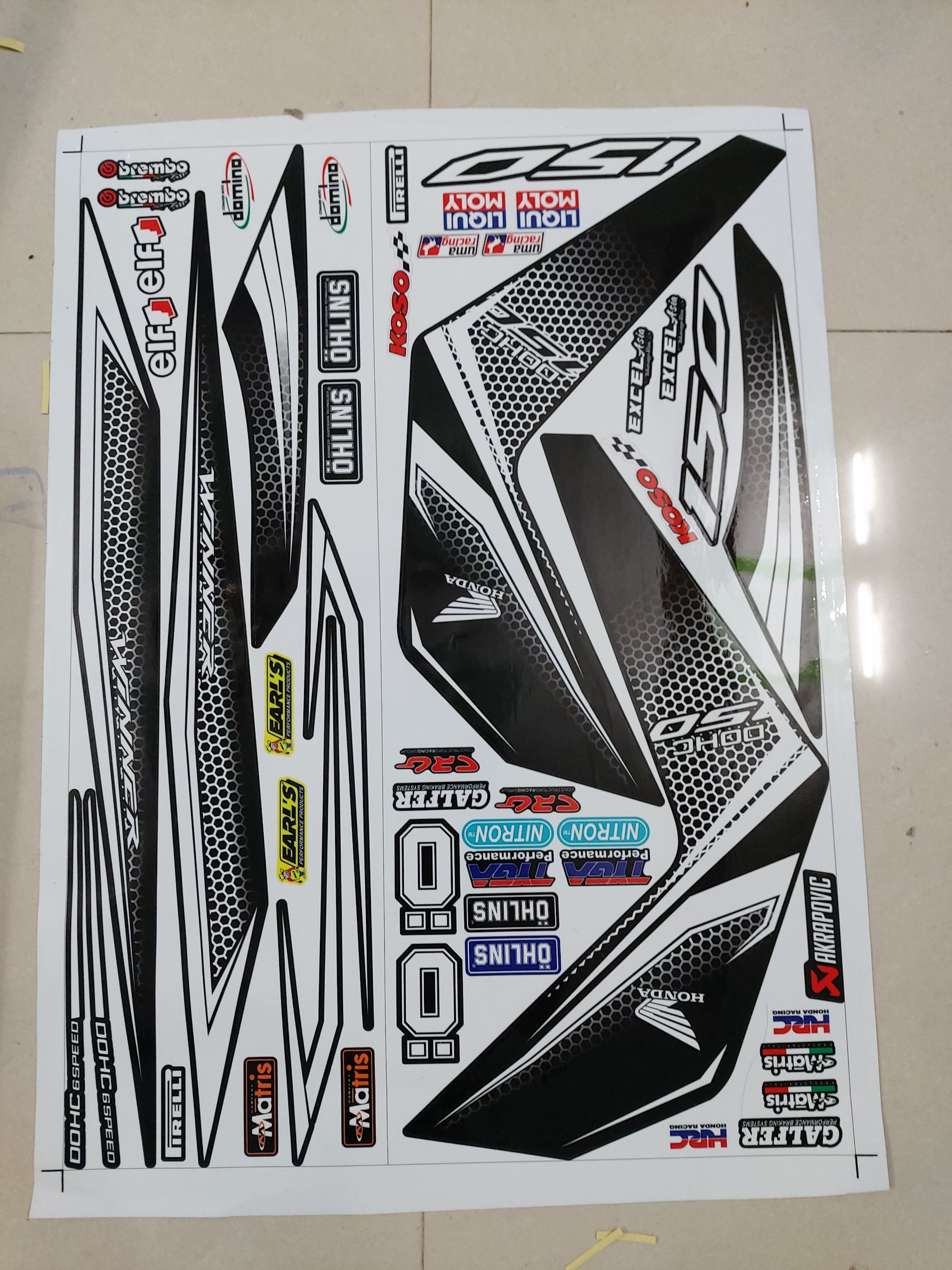 Tem xe winner tổ ong