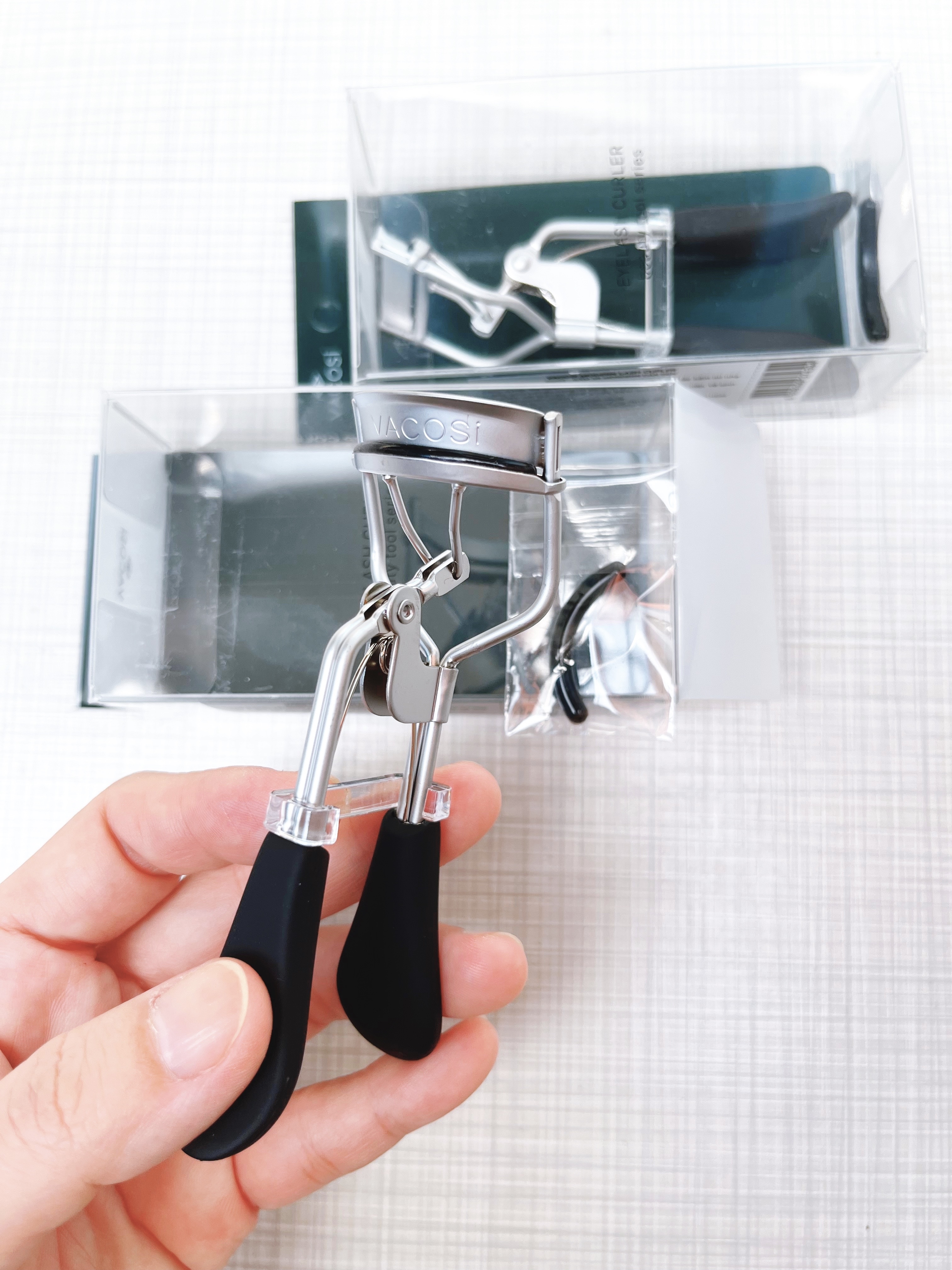 [HCM] ( Chính hãng) Bấm mi Vacosi Modern Lash Curler cán đen BM03
