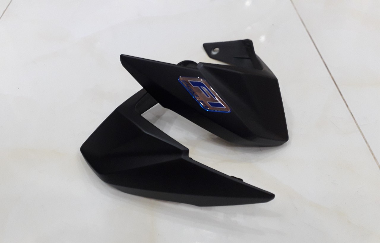 Cặp tai thỏ ốp tay lái xe winner V1 màu đen (có đủ màu)