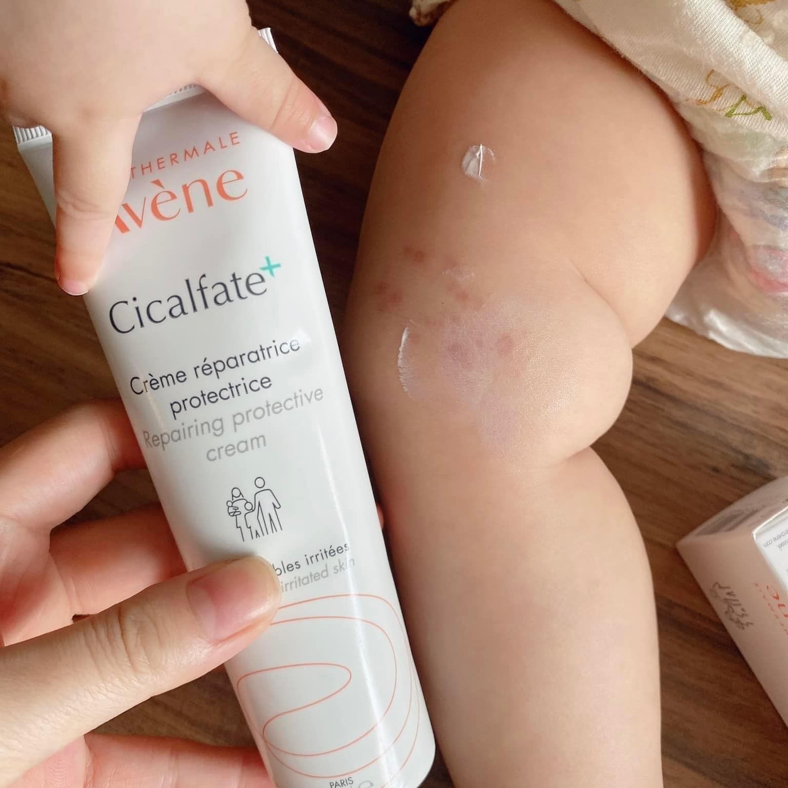 Kem dưỡng Avene Cicalfate liền sẹo mờ vết thâm