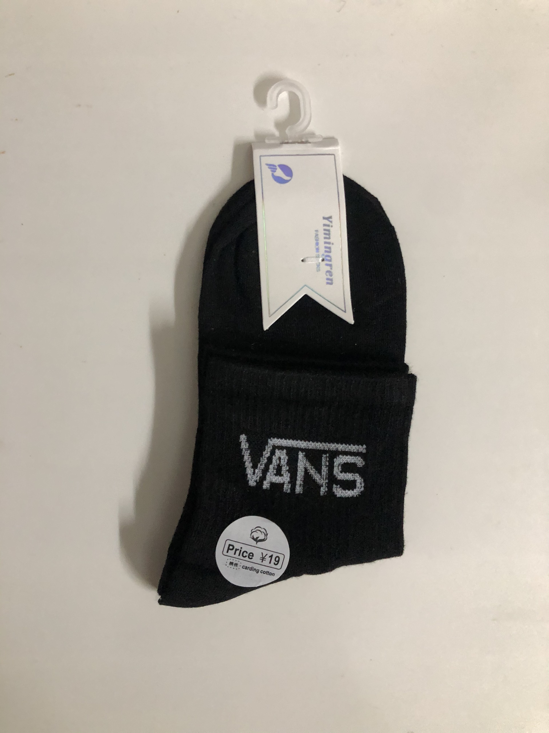 Tất Vans Cổ Trung Hàng Xuất Dư ( Mua 5Đôi TẶNG 1Đôi Nike Cao Cổ Trắng )