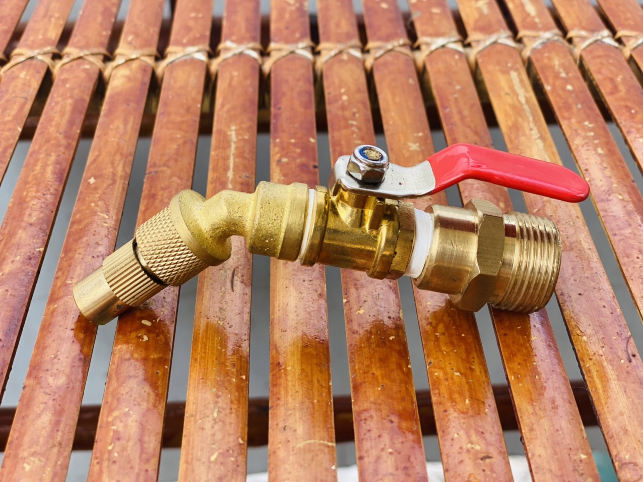 BÉC XỊT RỬA MÁY LẠNH