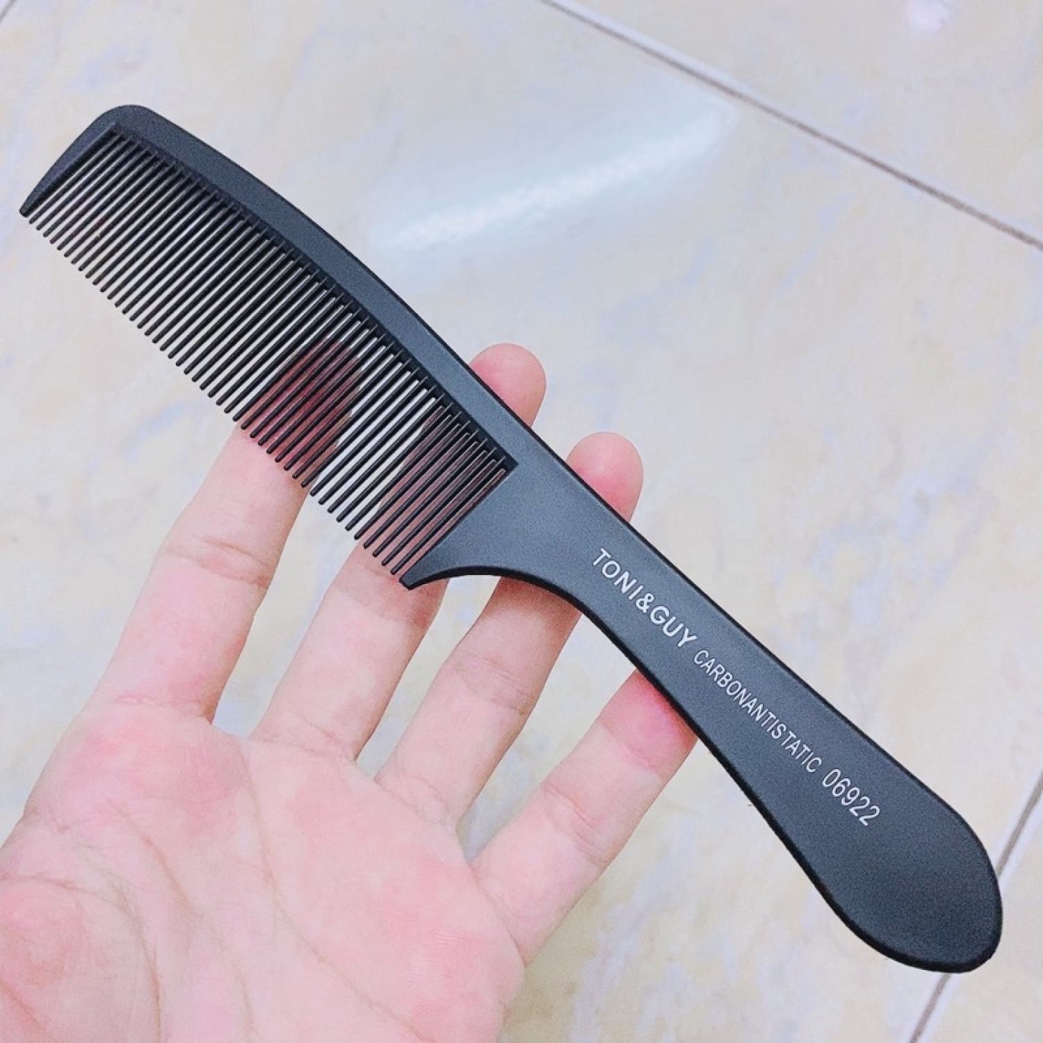 Lược cắt tóc bản 3cm tony&guy 06922
