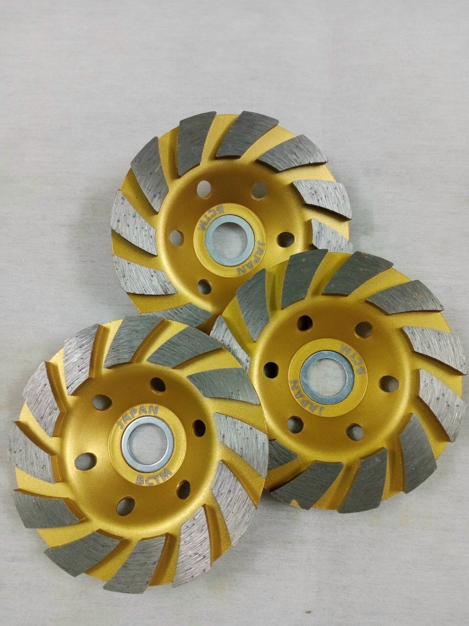 Chén Mài Bê Tông BCTM _ Màu Vàng 100mm