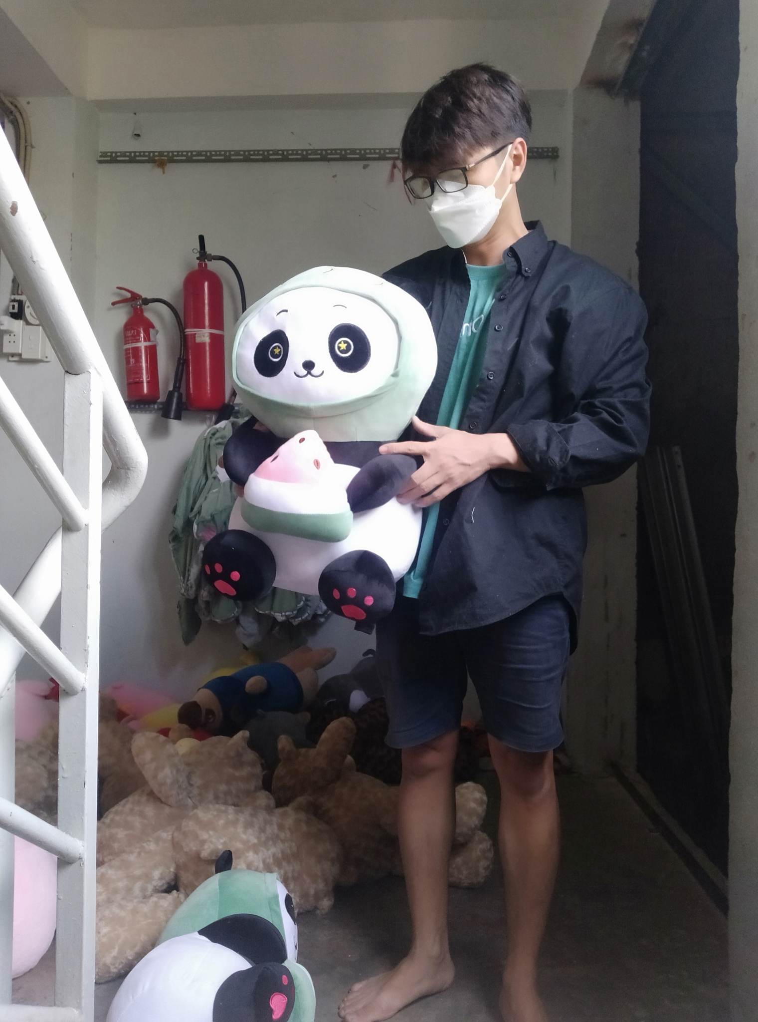 Thú Bông GẤU TRÚC PANDA Ôm Dưa Hấu