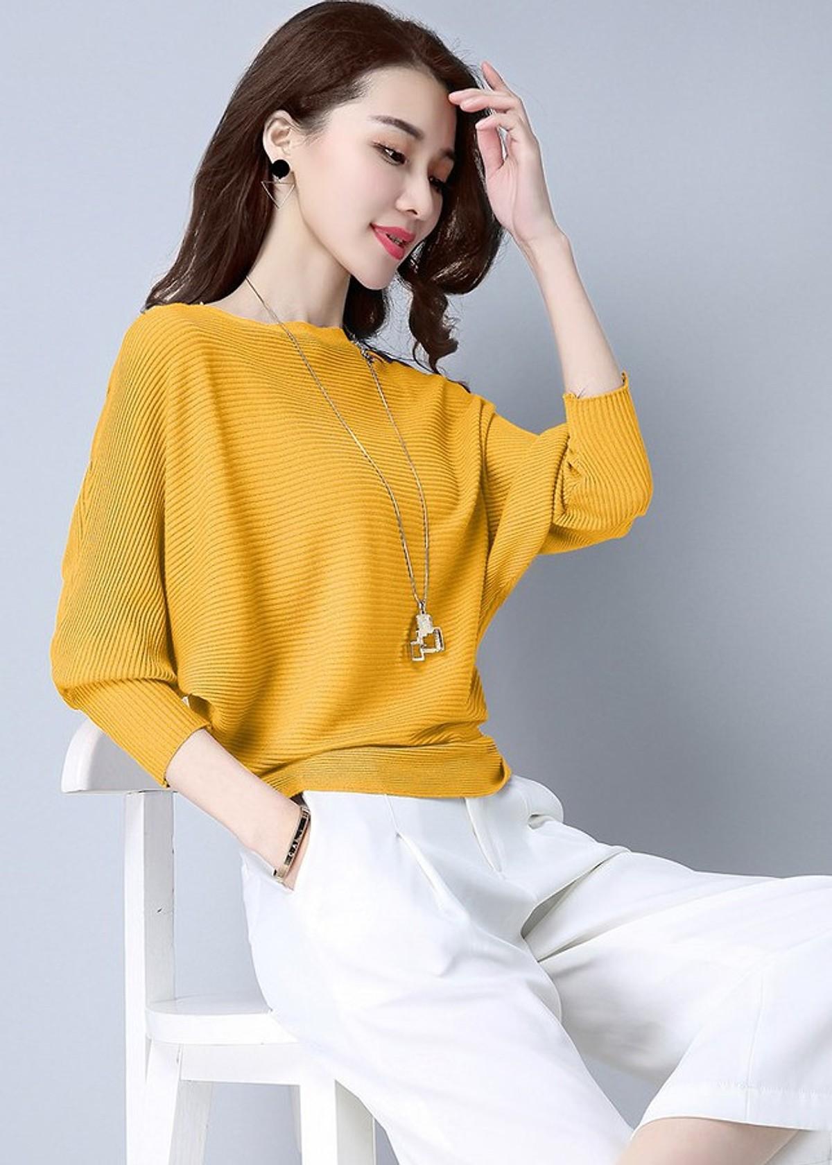Áo len cánh dơi phong cách
