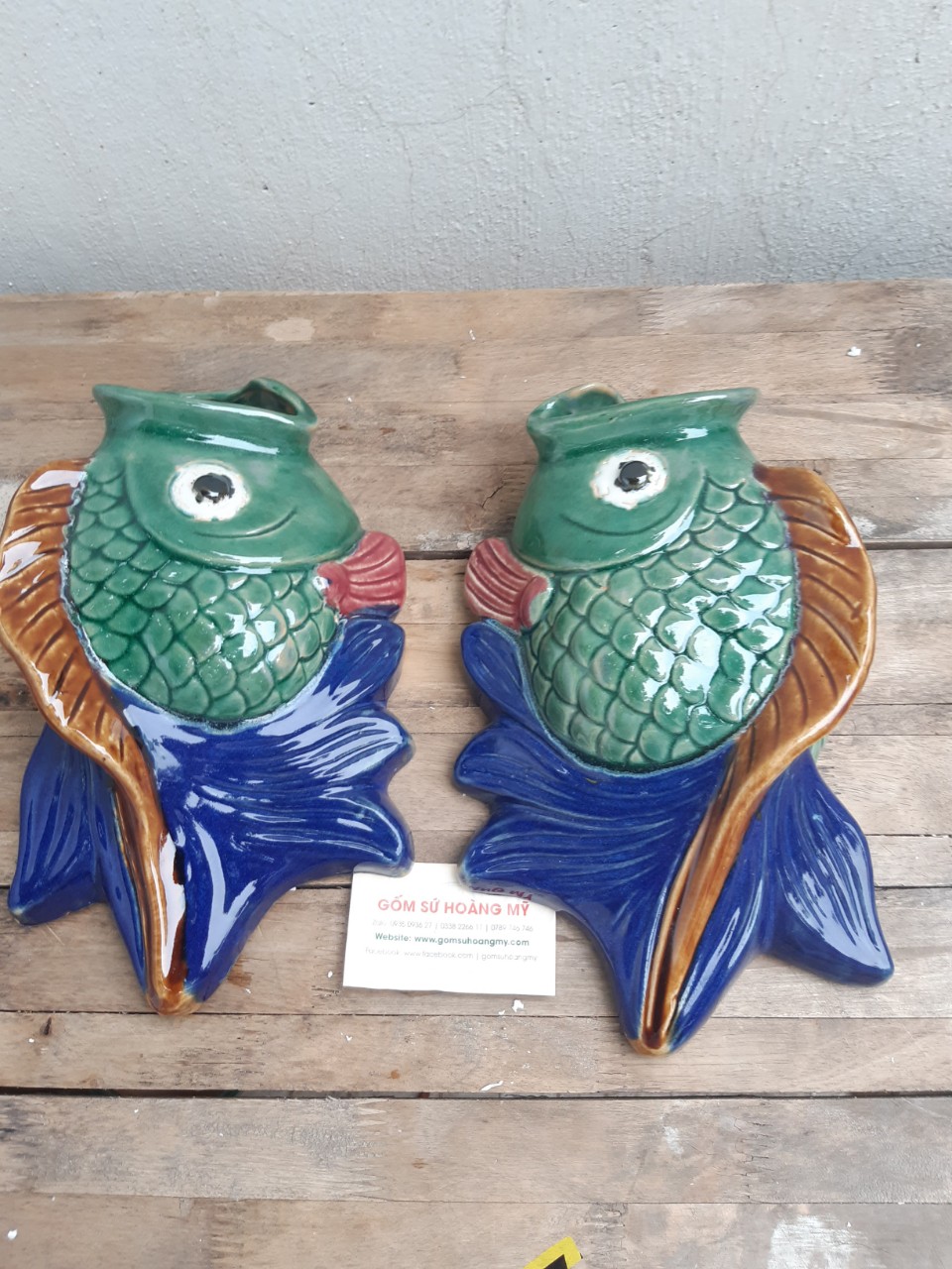 Chậu gốm treo tường cá rô phi 2 con