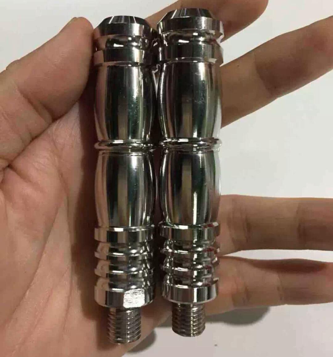 CẶP GÁC CHÂN SAU CHO XE 67 , 68 , 72
