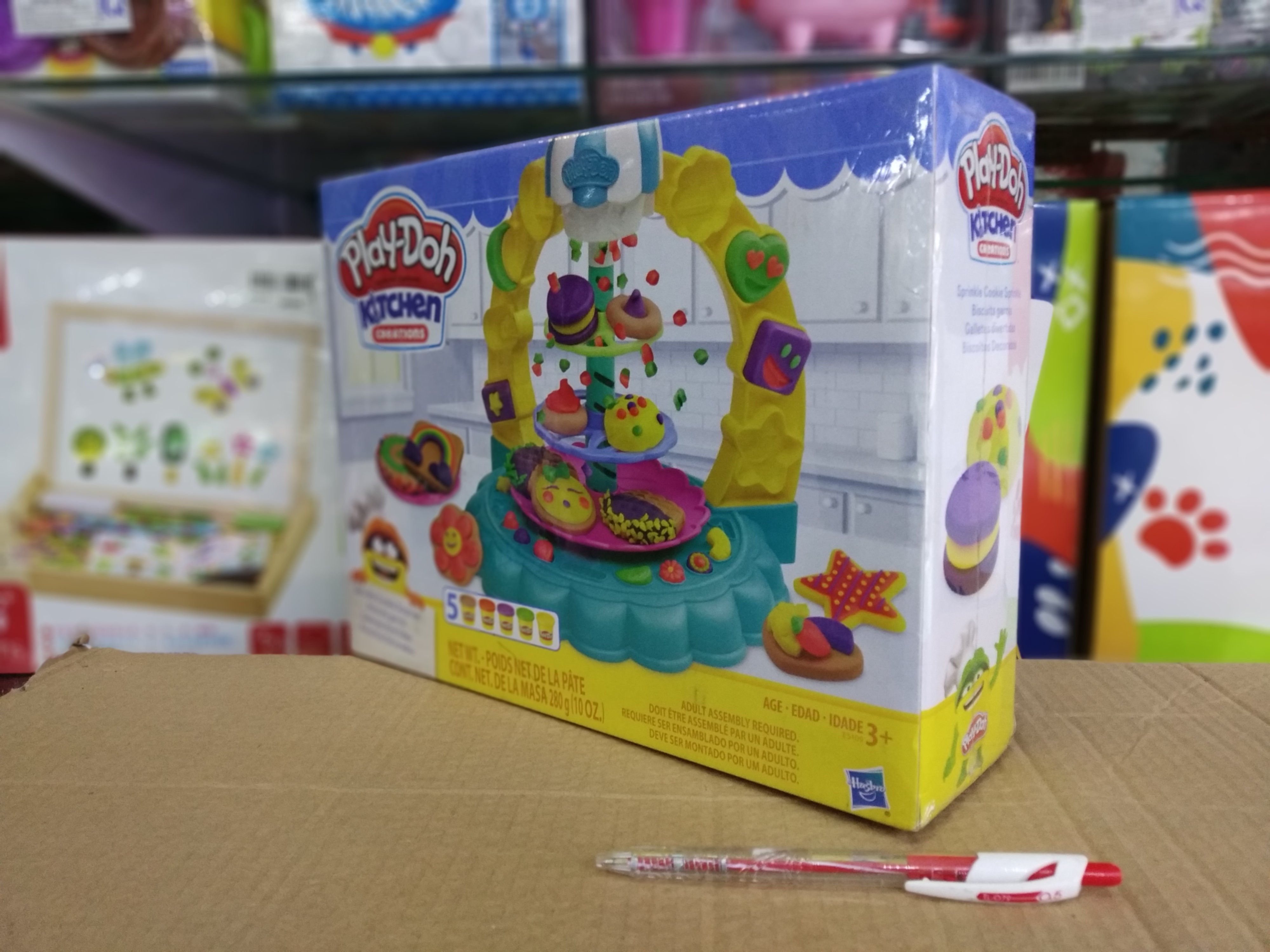 [HCM]Bộ đồ chơi đất nặn bánh quy rực rỡ Play Doh E5109