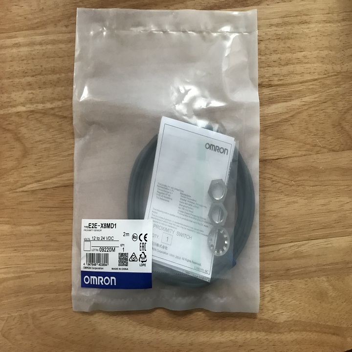 Cảm biến tiệm cận E2E-X8MD1