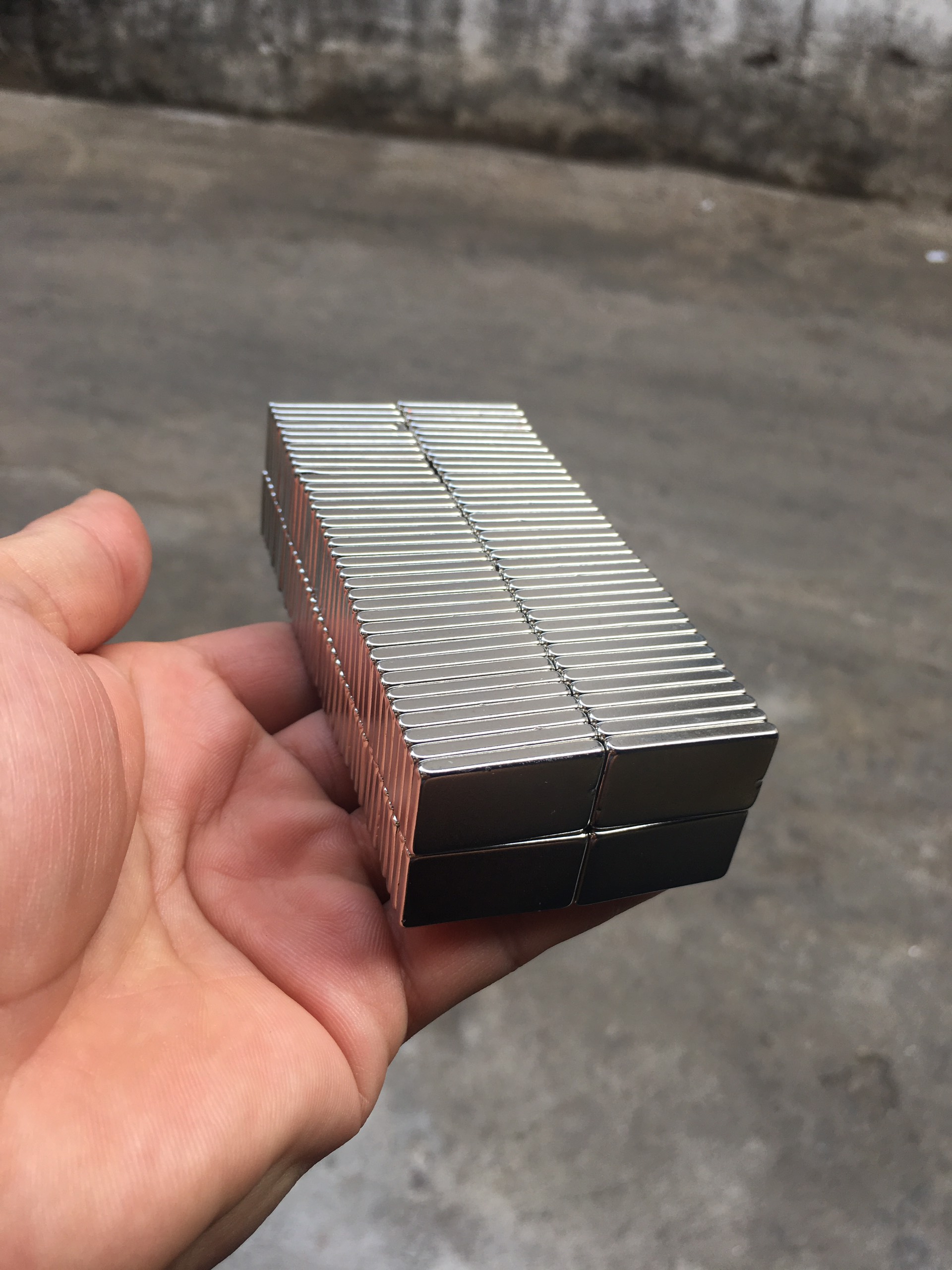 Nam châm 25x15x3mm nam châm đất hiếm lực từ cực mạnh - bộ 5 viên