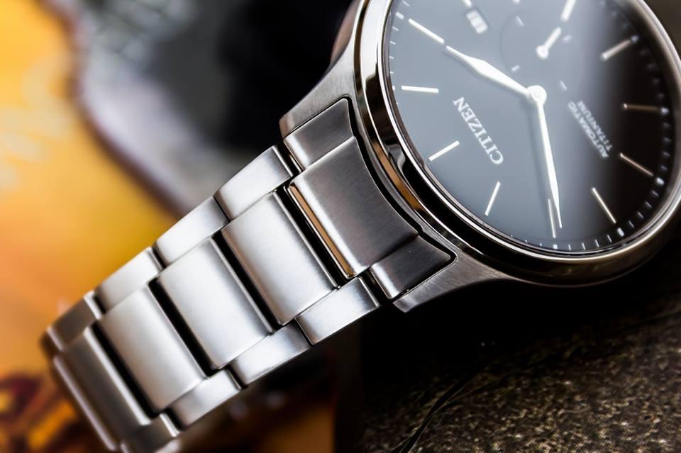 Đồng hồ Citizen Titanium NJ0090-81E