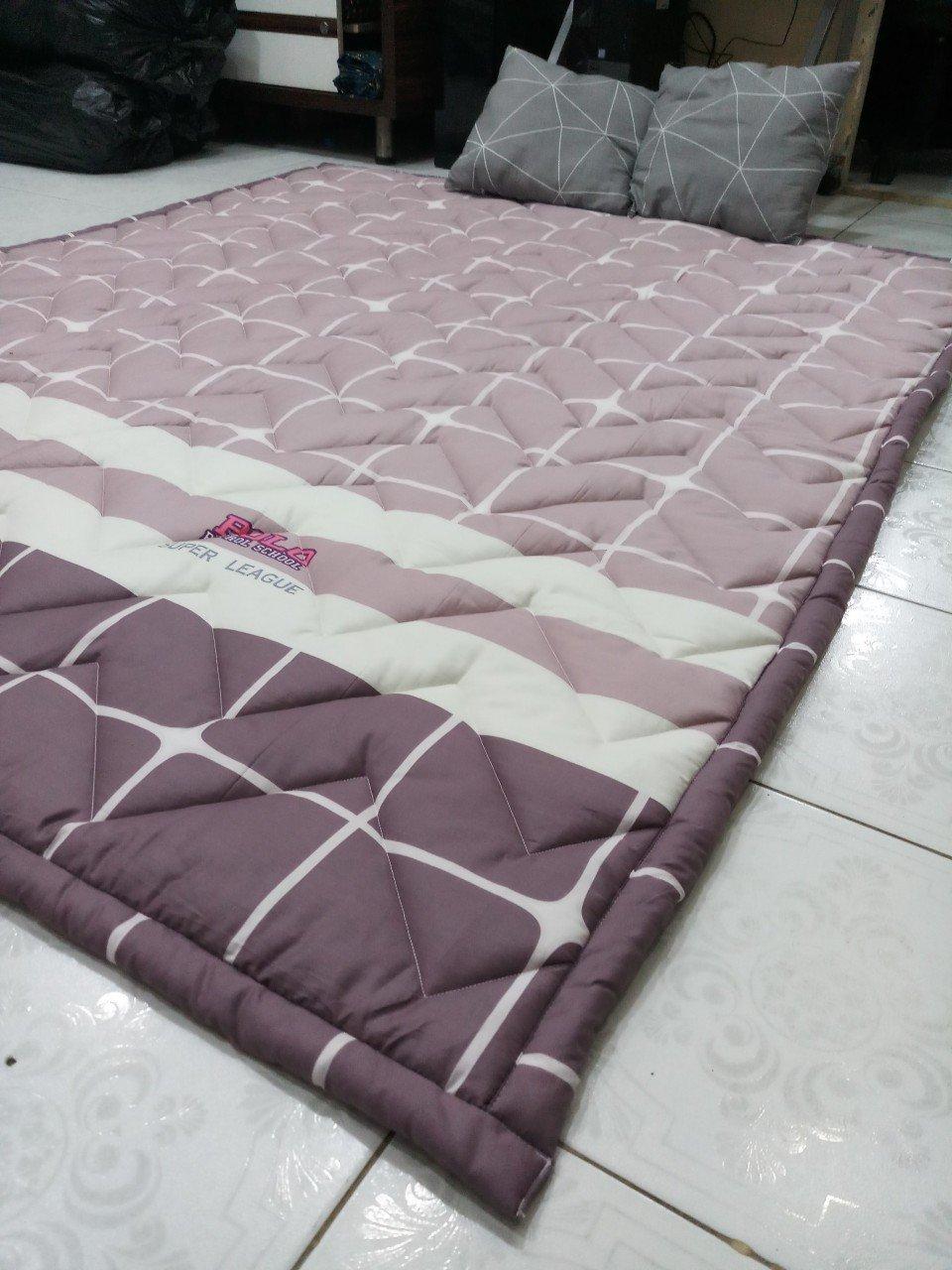 Nệm trải sàn kiêm đệm trải giường cotton lụa kiểu Nhật loại 1 tặng kèm lịch bàn mini 2019 180*200cm