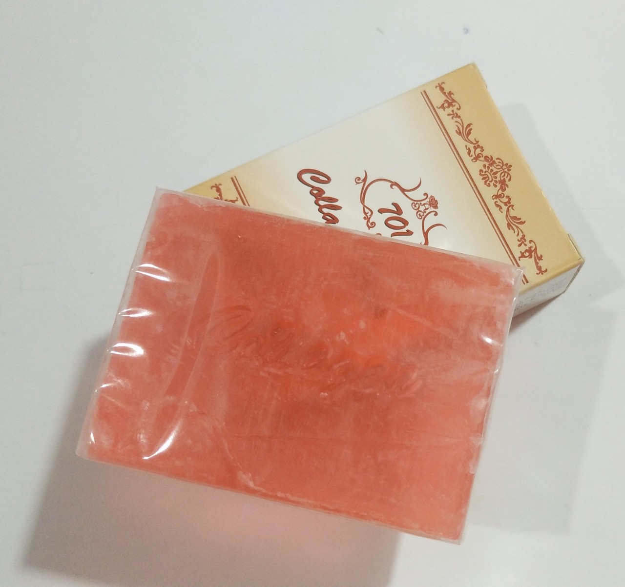 SOAP rửa mặt  COLLAGEN VIT E sáng da sạch da
