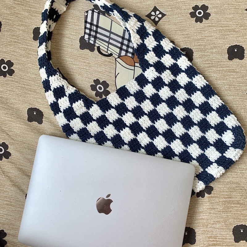 [CÓ SẴN] CHECKERED BAG. TÚI CARO LEN MÓC SIZE M