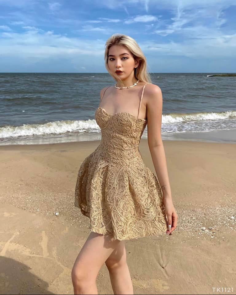Đầm xòe 2 dây cúp ngực chất ren nổi siêu xịn