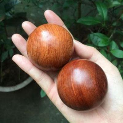 2 Bi Lăn Tay Gỗ Hương Hạt 6cm ( hình thật )