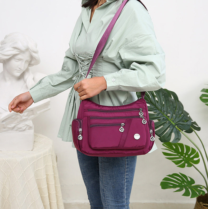 Túi đeo chéo nữ vải dù chống thấm nước size 28cm