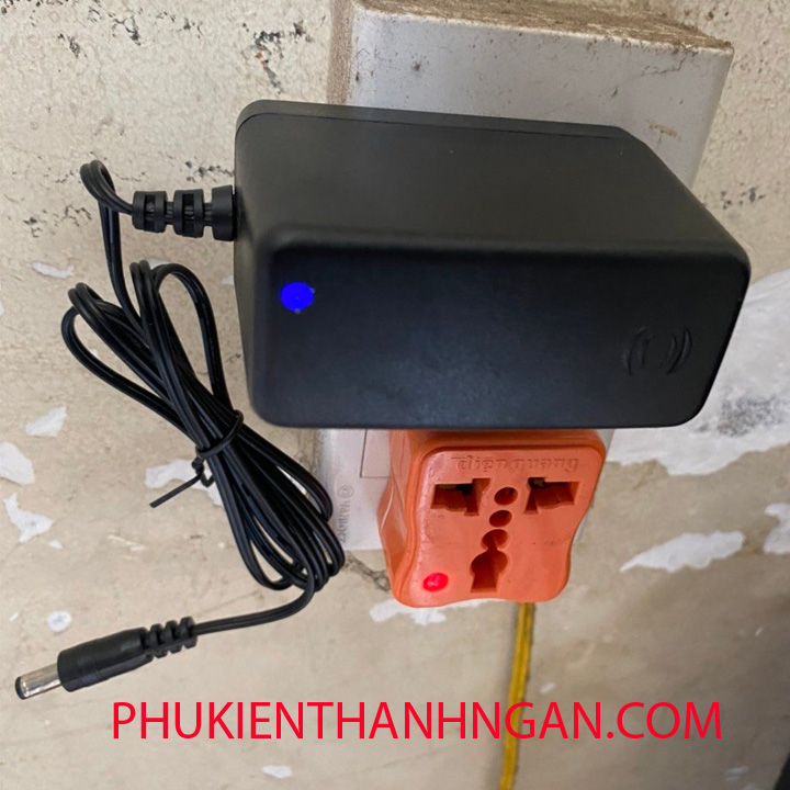 Nguồn ACTIONTEC 12V-2A  Chuyen Camera
