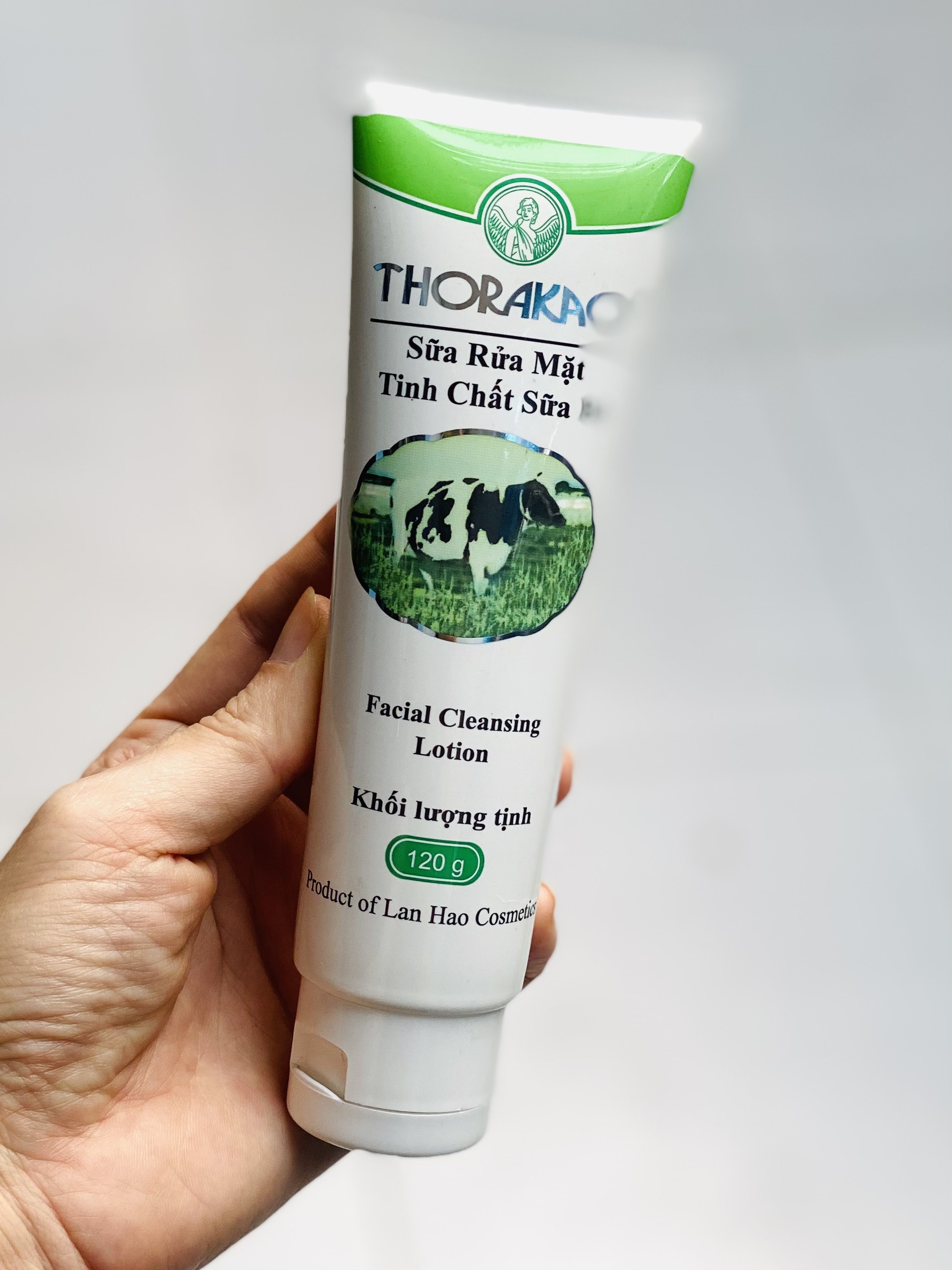 [HCM] ( Chính hãng) Sữa rửa mặt tinh chất sữa bò có hạt Thorakao 120g