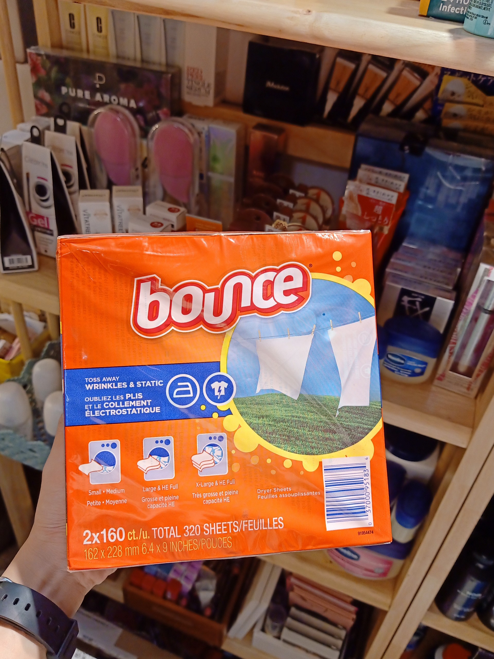 Giấy Thơm Quần Áo Bounce 4 In 1 160 Tờ Của Mỹ