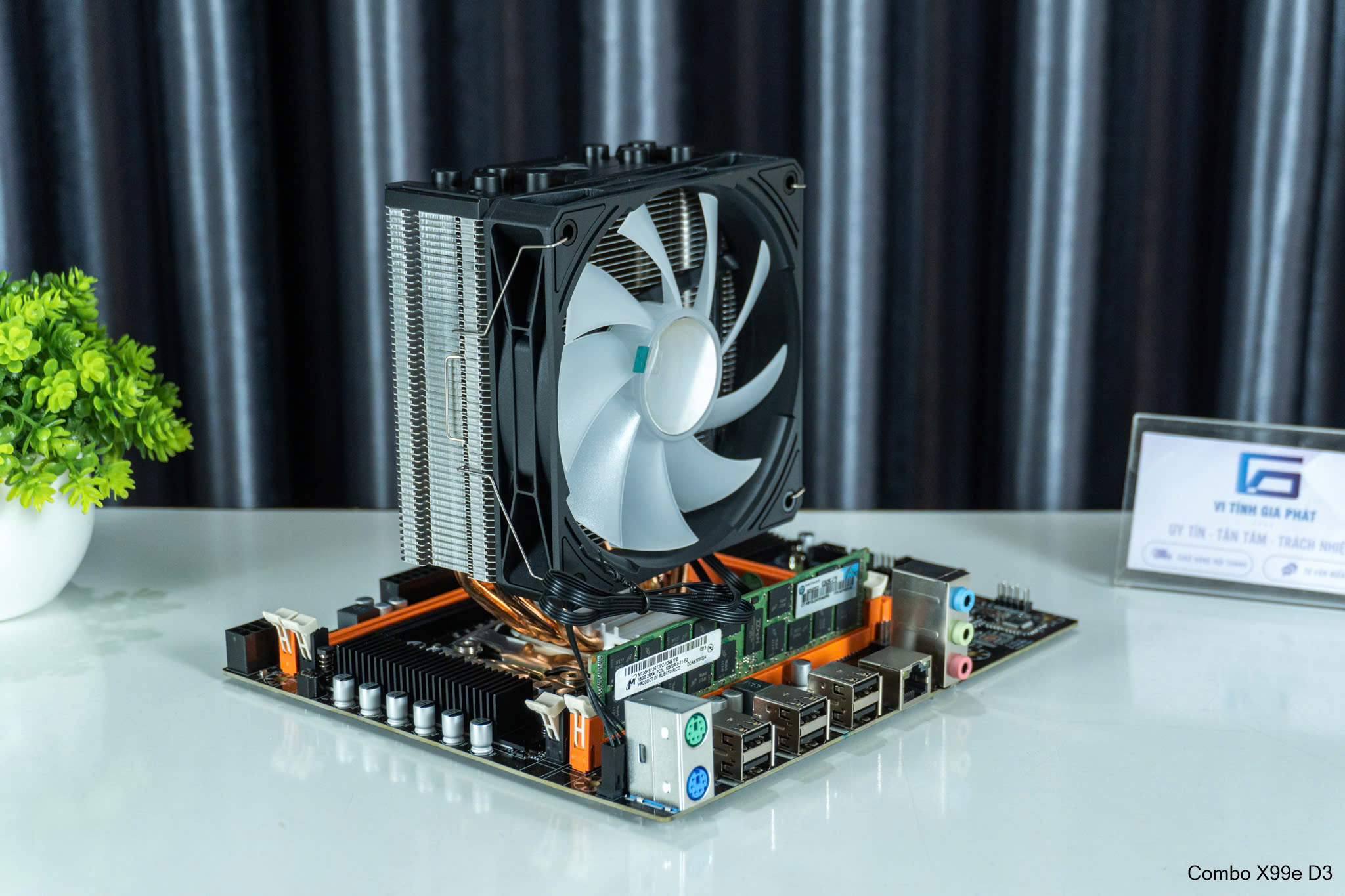 Combo X99 + CPU 2696 V3 + Ram3 32G + K400 (xung nhịp cao chiến Game , nhân luồng nhiều chạy máy ảo , Nox , Render Video)