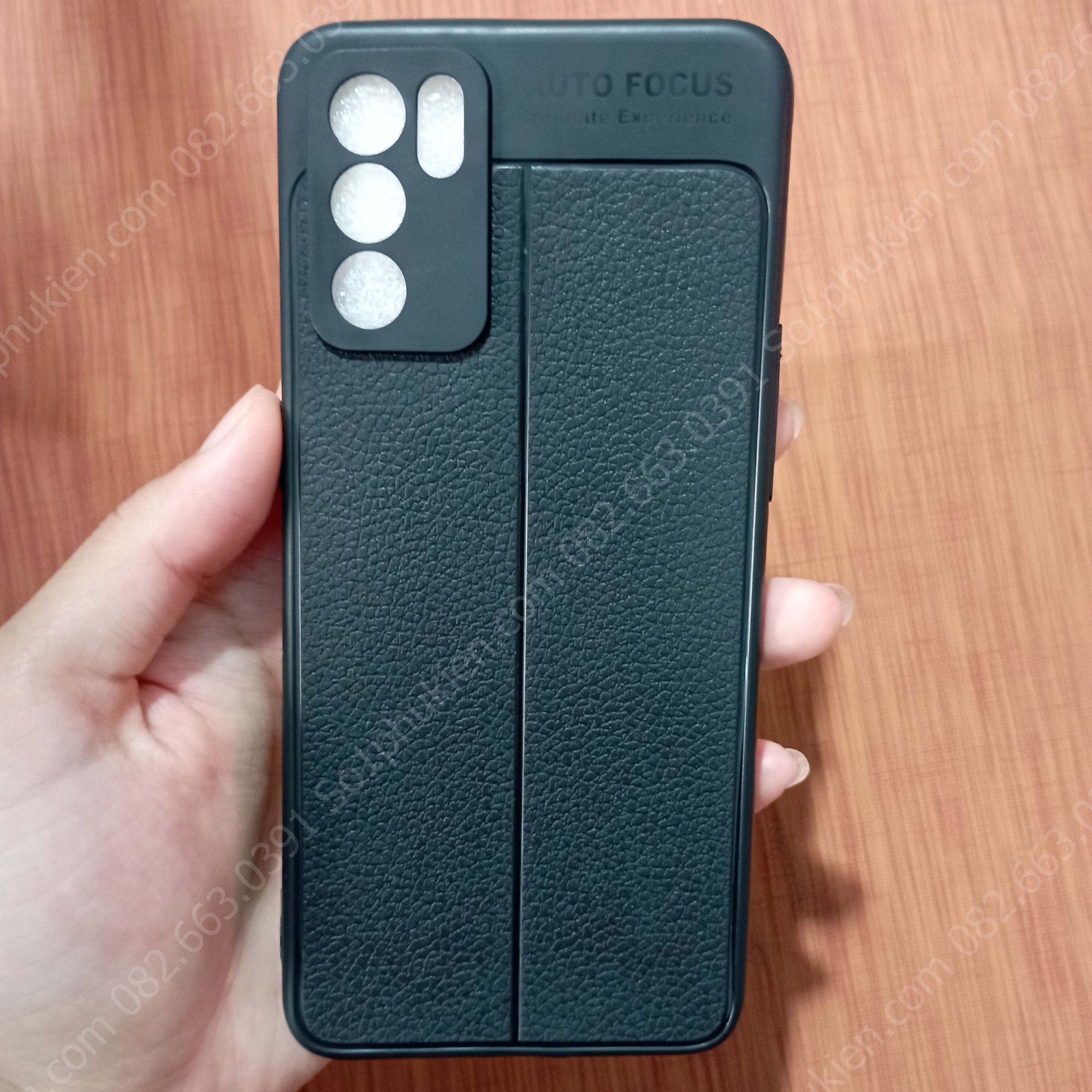 Ốp lưng dẻo đen Oppo Reno 6 - 5G giả da, siêu dẻo, siêu bền