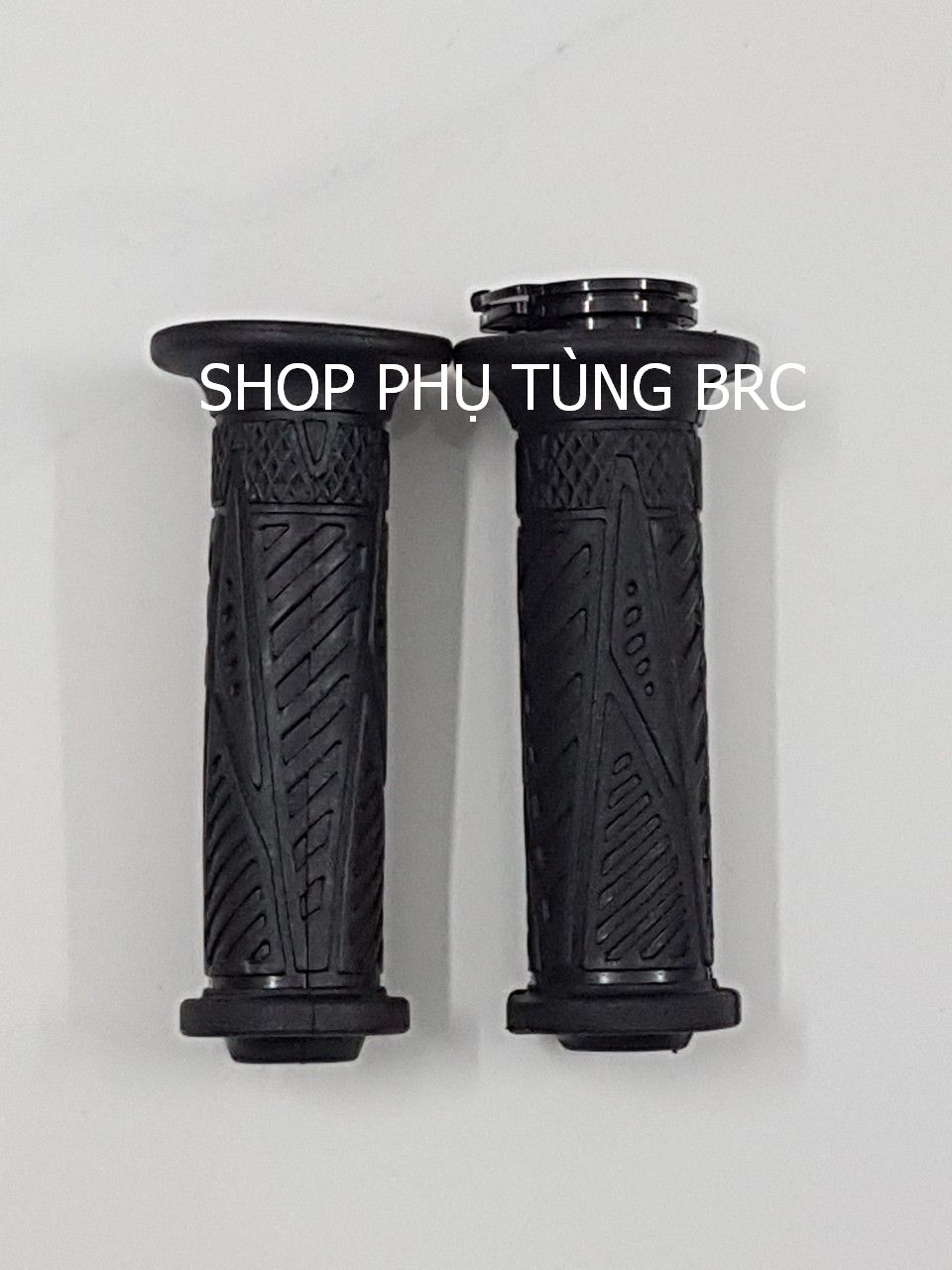 Bao tay xe máy kiểu SIRIUS kèm ống ga ( SL: 1 cặp dùng cho các loại xe máy).