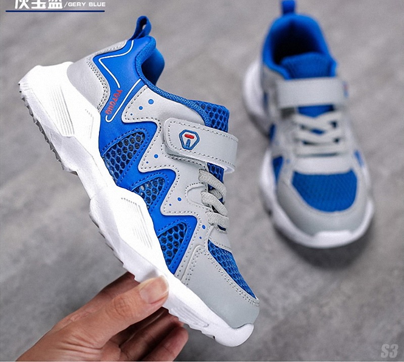 Giày sneaker bé trai mùa hè cao cấp - TSS072