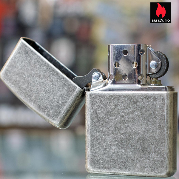 Bật lửa Zippo 28973 - Zippo Armor Antique Silver Plate
