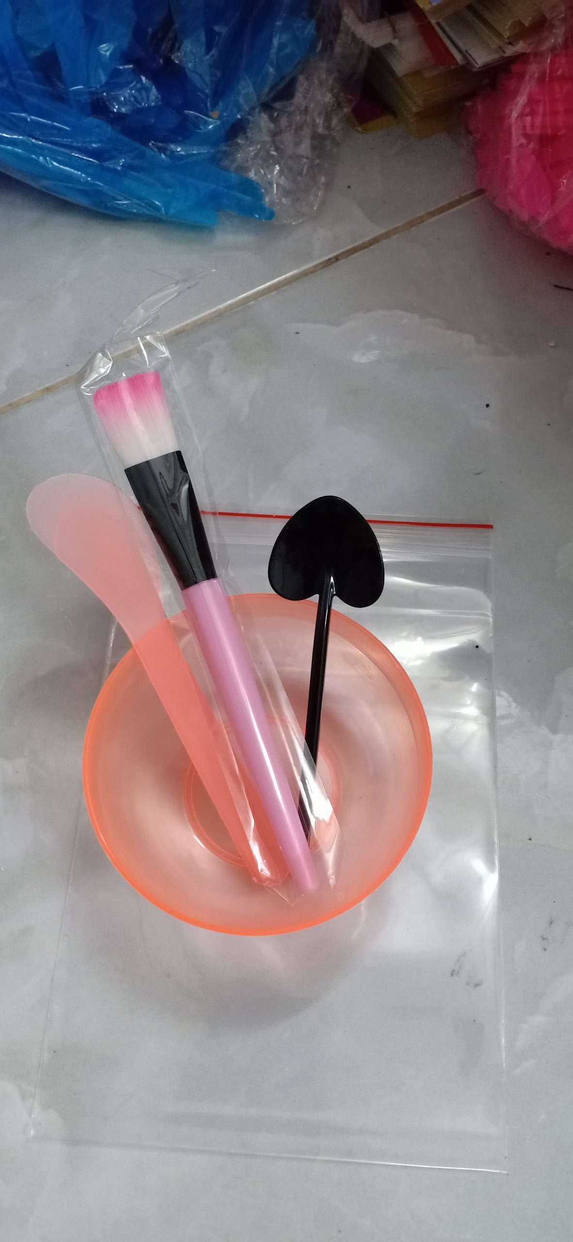 Bộ chén xẻng tim pha mặt nạ y hình