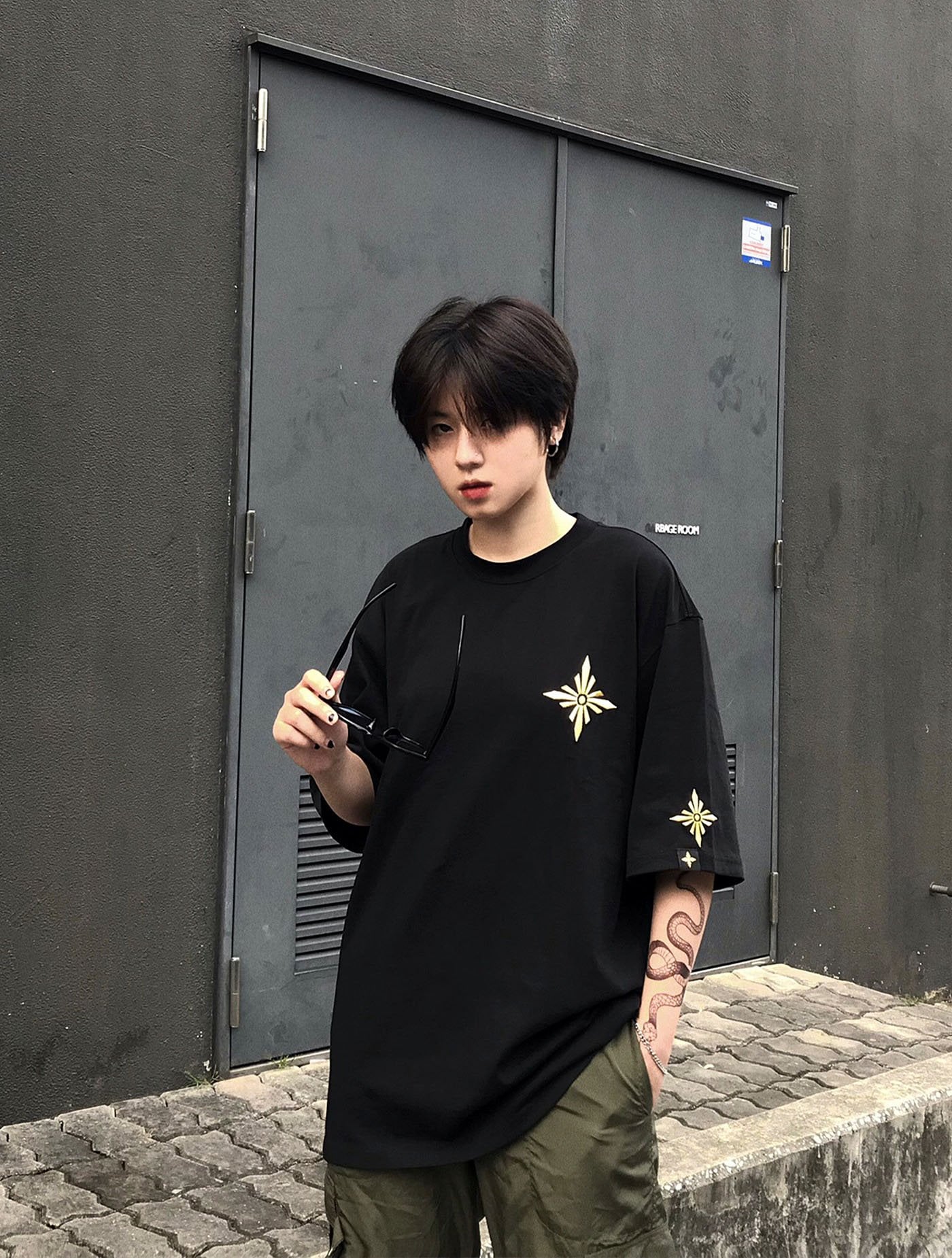Áo thun LDV Black Gold Brilliante Tee Shirt