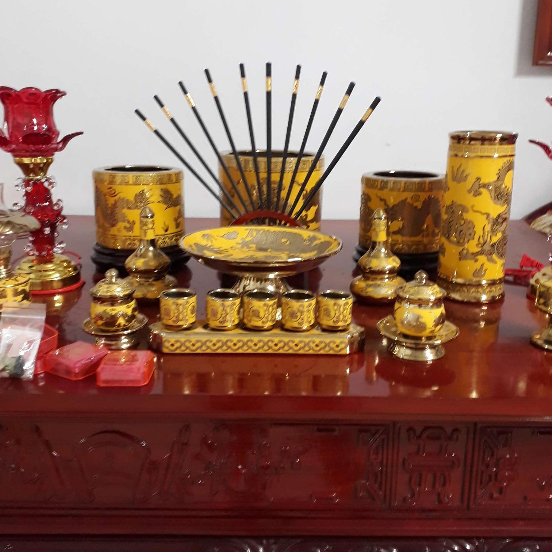 Bộ thờ gia tiên sứ Kim Sa 3D