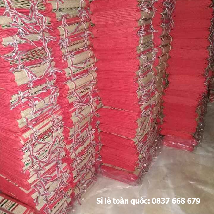 Chiếu cói 1m4 x 1m9 xếp gấp gọn nhẹ