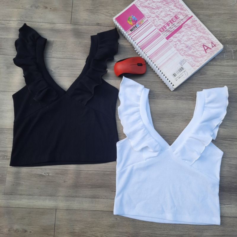 Áo croptop cổ tim bèo