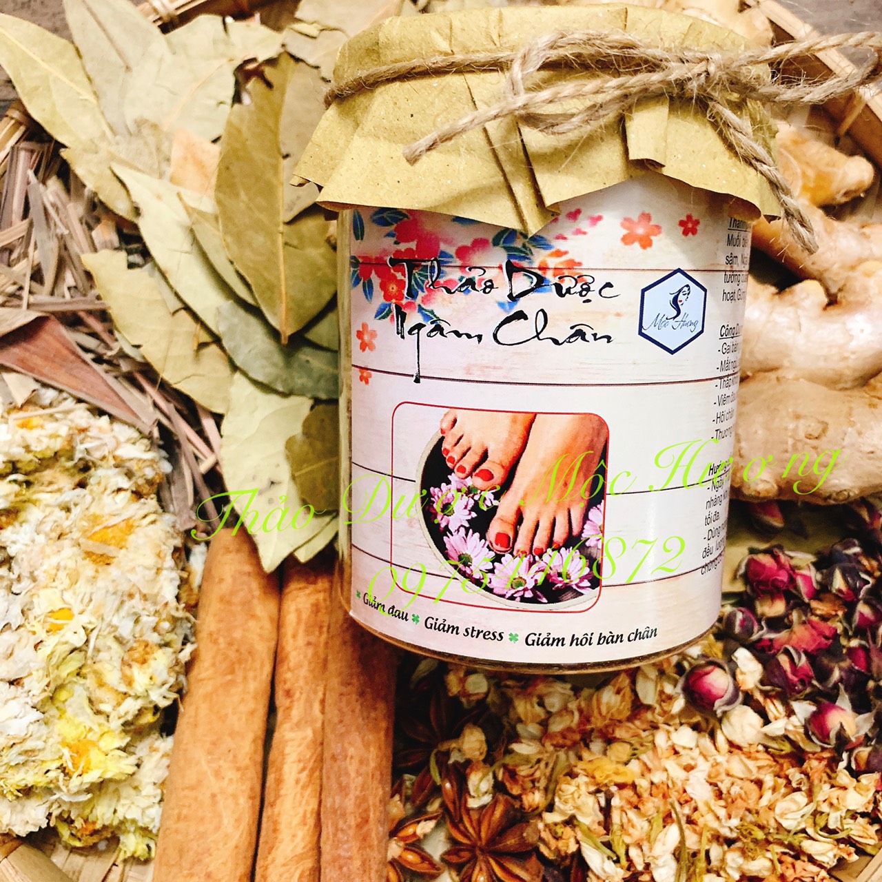 MUỐI NGÂM CHÂN THẢO DƯỢC MỘC HƯƠNG 1000g - GIẢM NHỨC MỎI KHỬ MÙI HÔI GIẢM STRESS hiệu quả