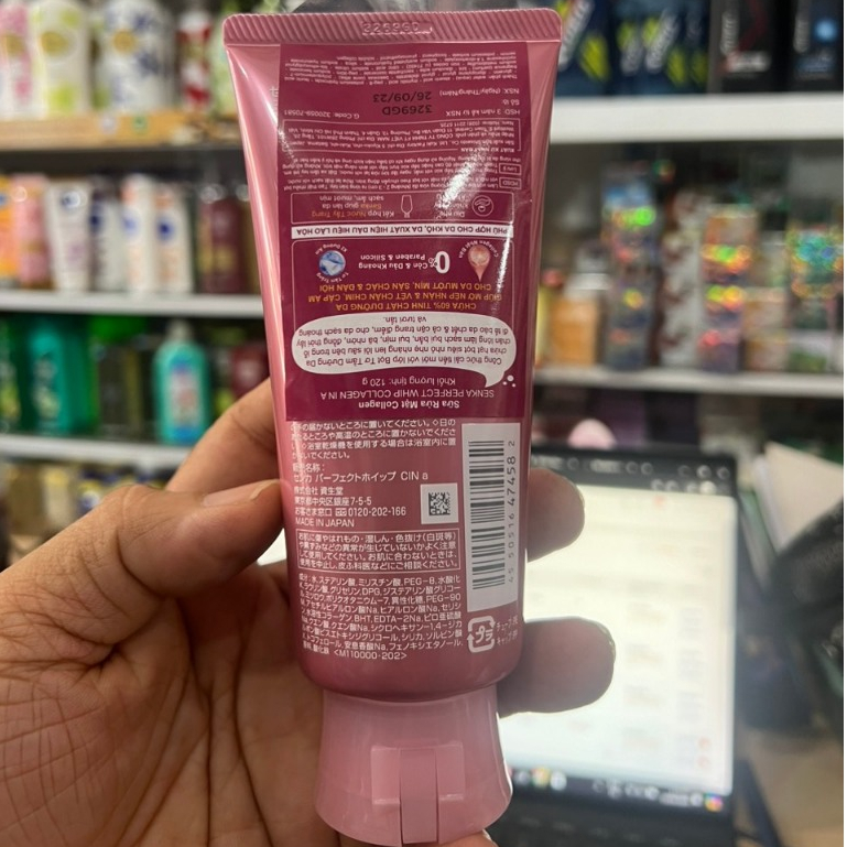 [HCM]Sữa rửa mặt Collagen Senka Perfect Whip 120g