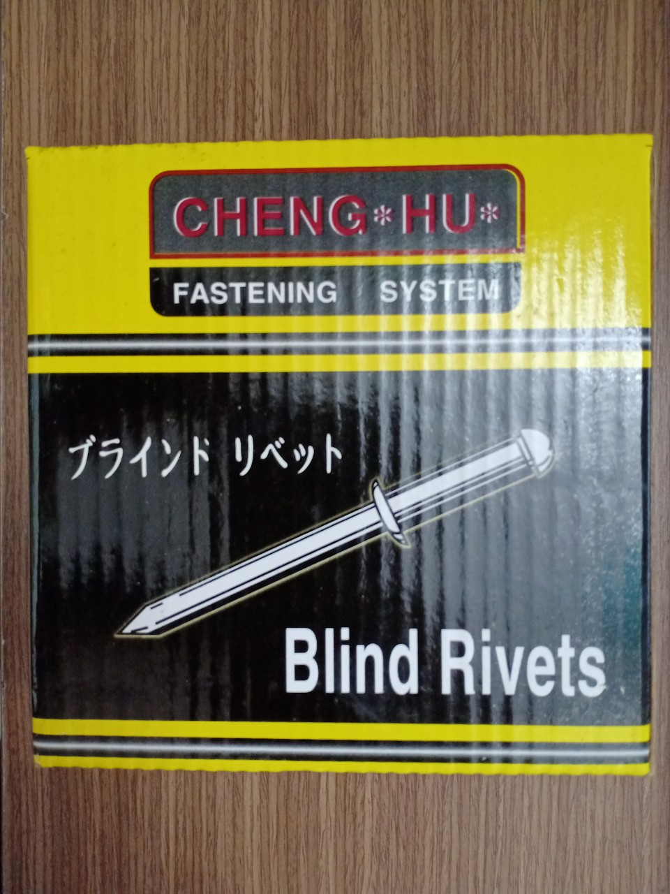 1 HỘP ĐINH RÚT RIVE TH 4x19 (600g) M.E HOÀNG KHANG