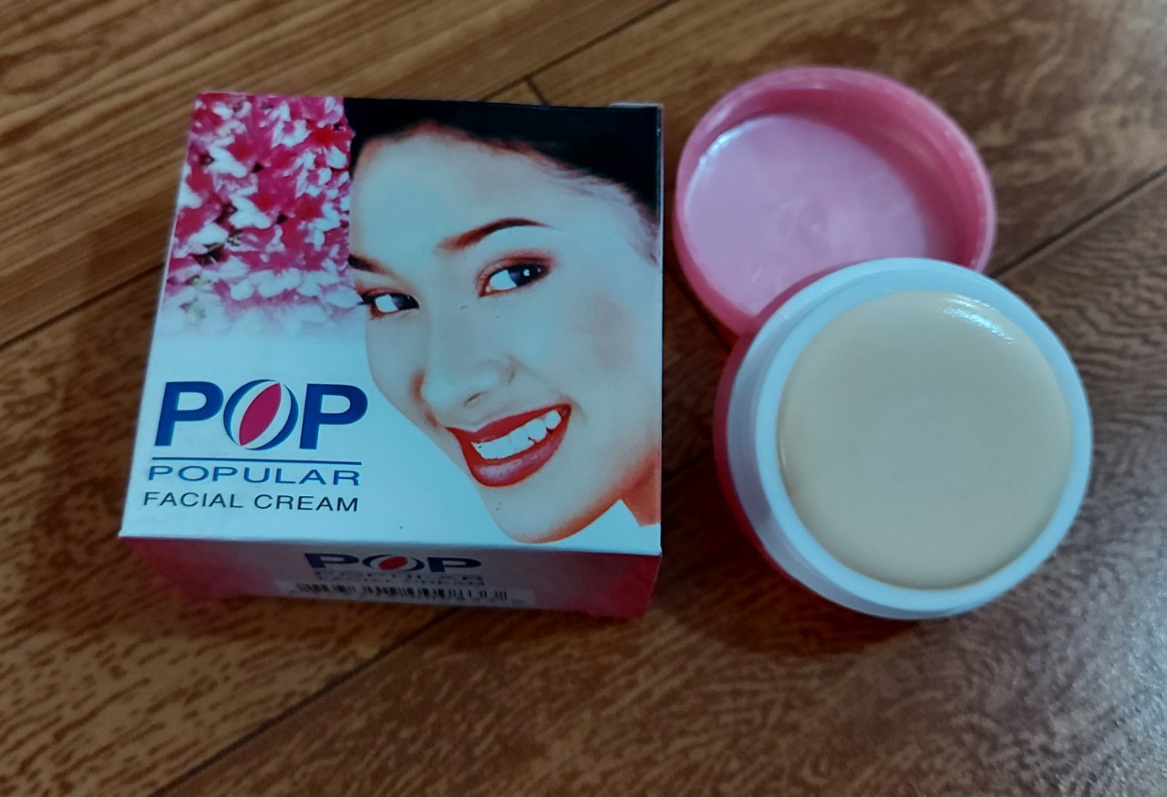 kem dướng trắng da pop