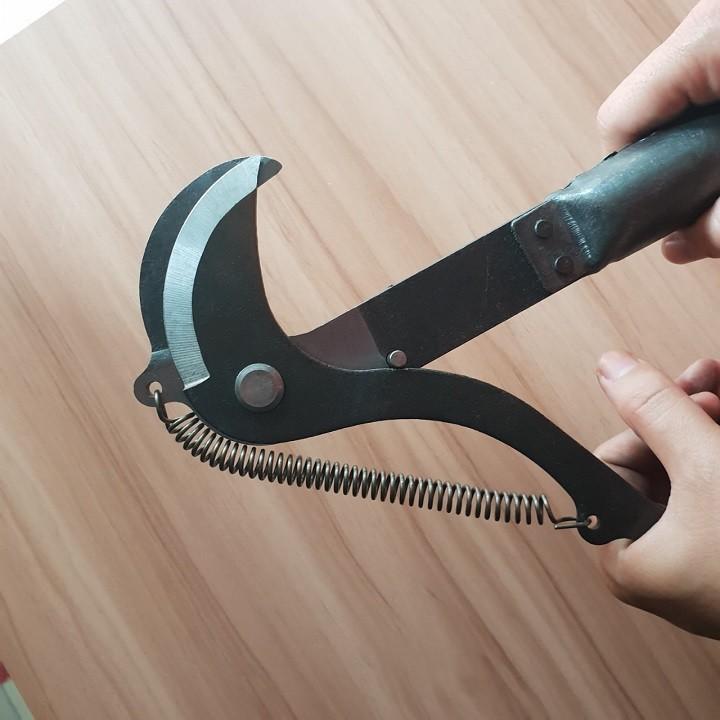 Đầu kéo cắt cành cây trên cao,tỉa cây cảnh,hái hoa quả -màu đen
