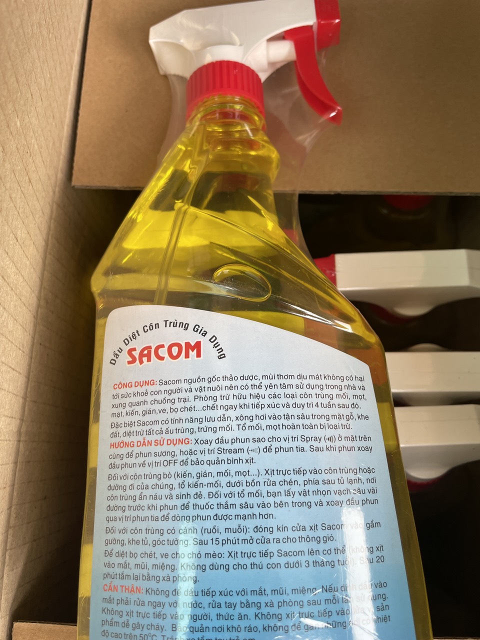 Dầu diệt côn trùng Gia Dụng 630ml