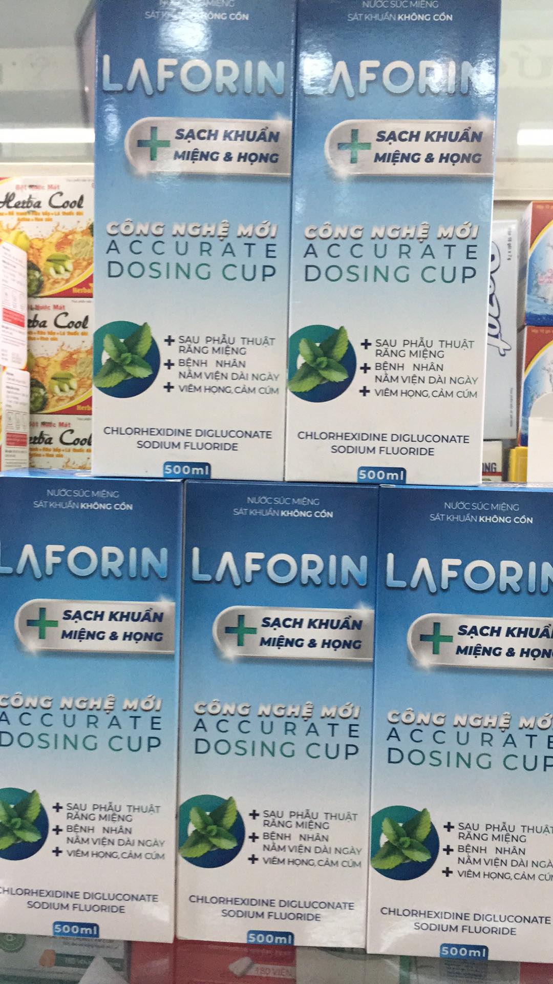 Nước súc miệng sát khuẩn Laforin