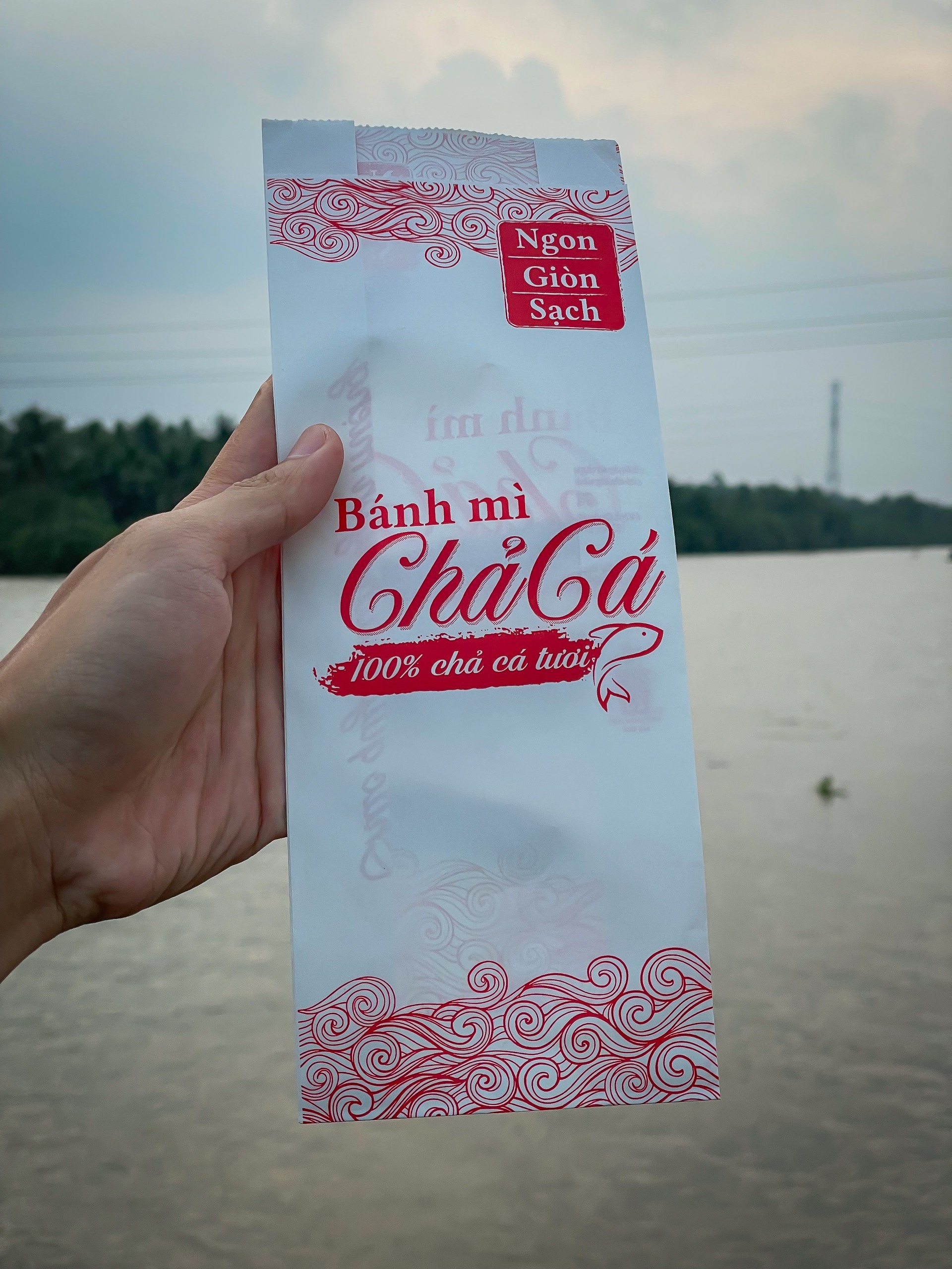 Túi Đựng Bánh Mì Chả Cá Trắng Đỏ 1000 Túi