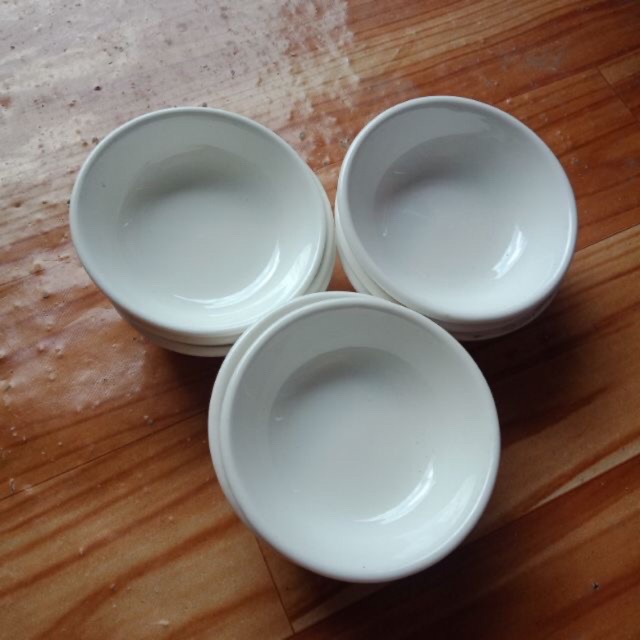 Set 10 chén sứ trắng nhỏ chấm tương, chén chấm sứ