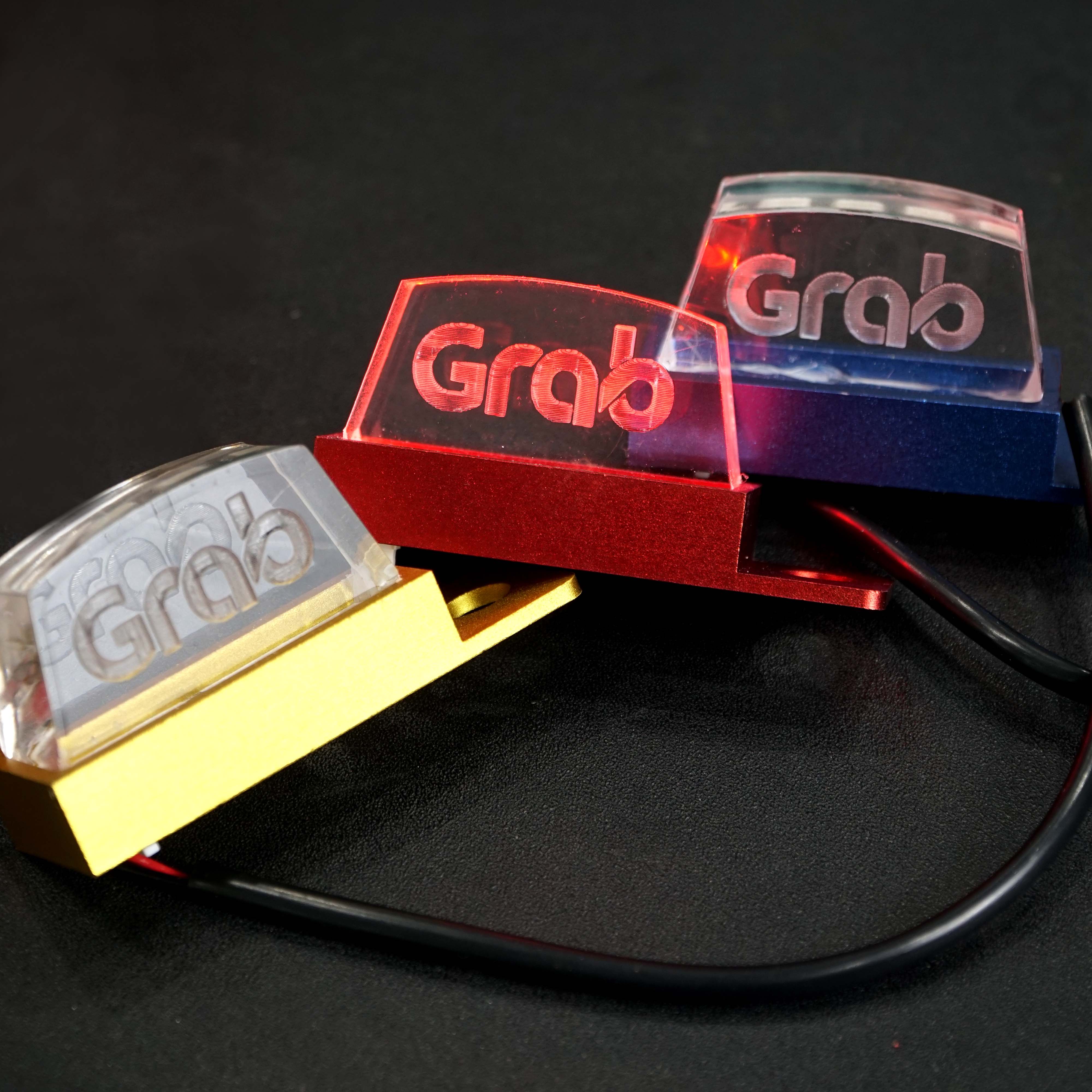 Đèn led GRAB gắn trang trí chân gương xe máy