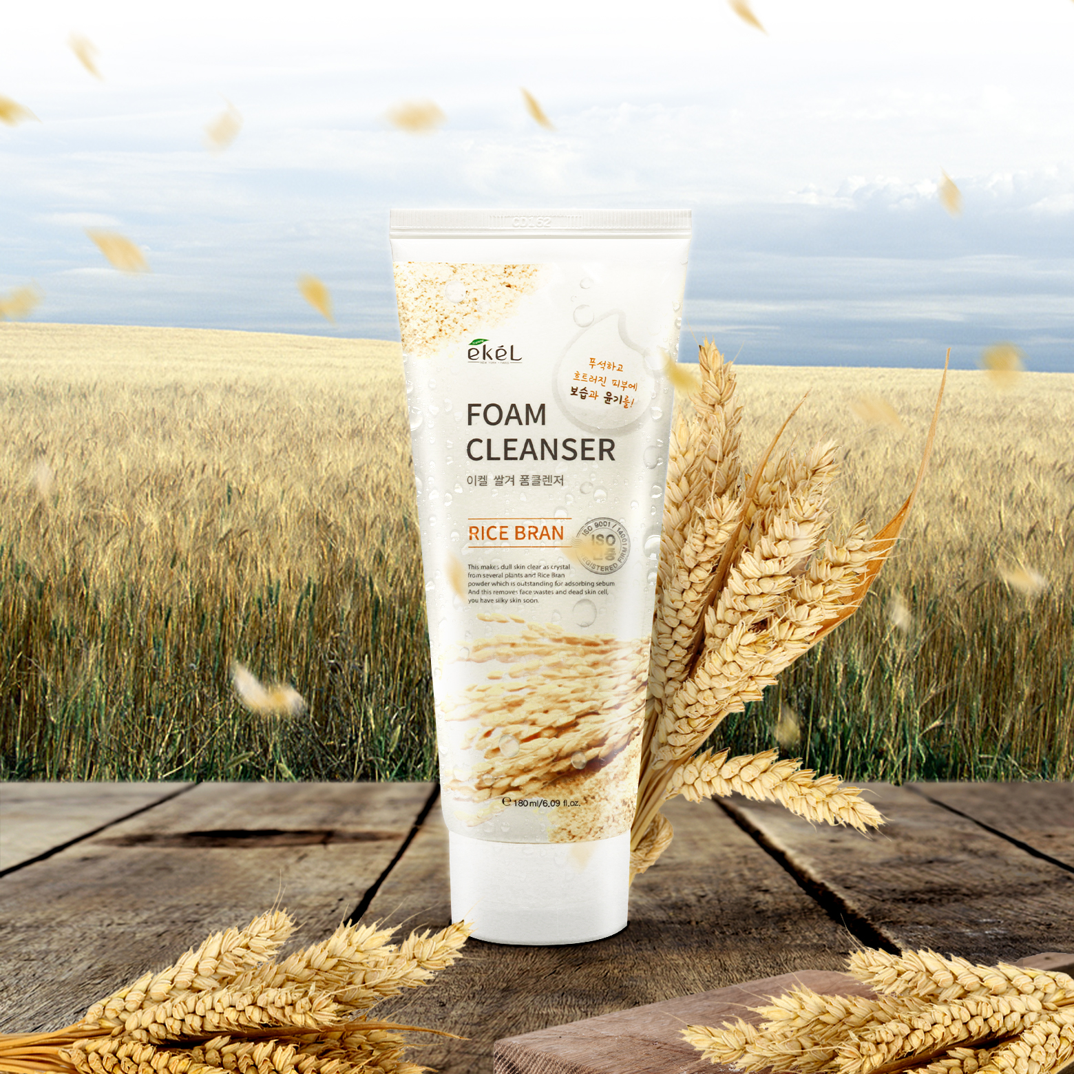 Sữa rửa mặt cám gạo Ekek - Ekel Rice Bran Foam Cleanser 180ml