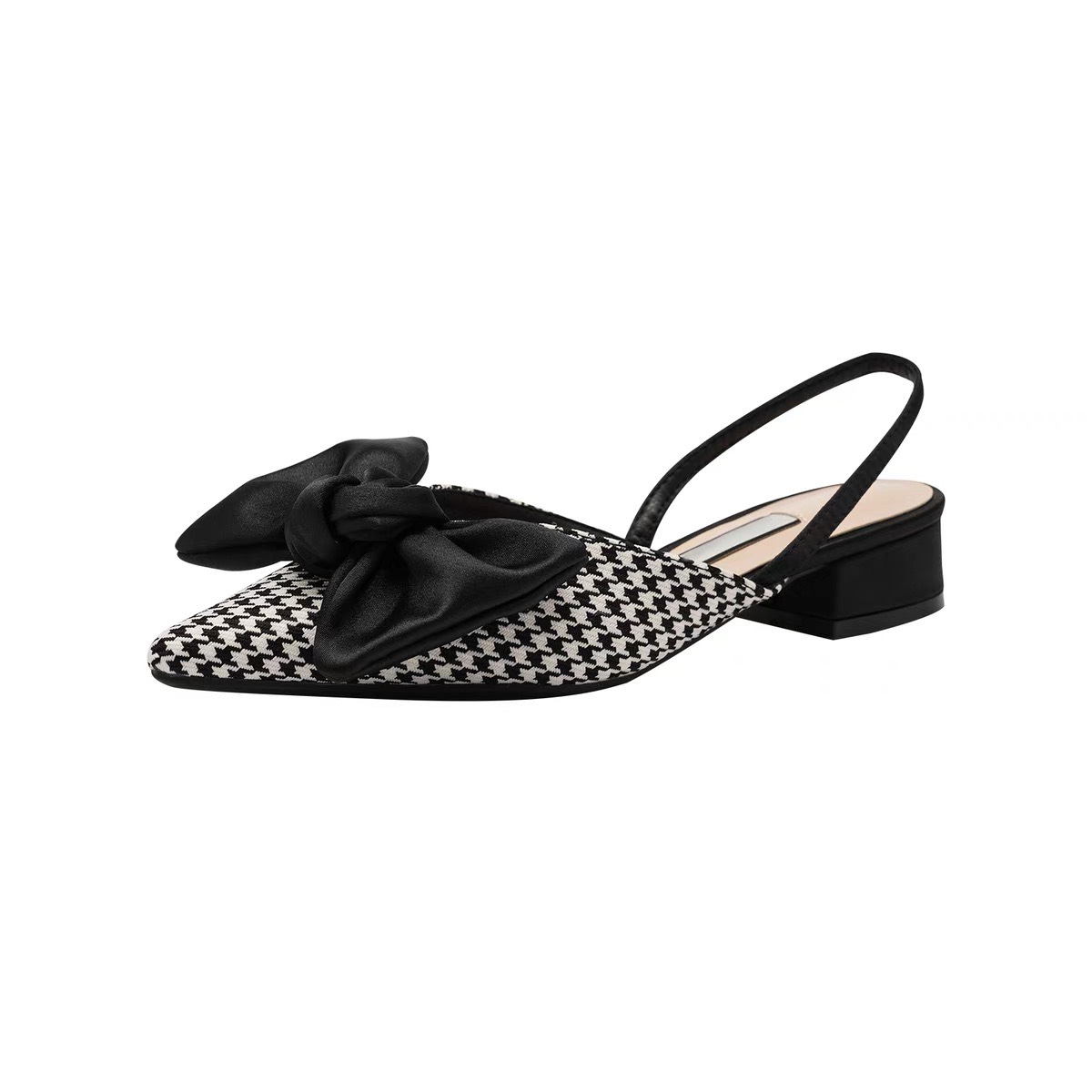 Sandal/ Dép Nữ Mũi Nhọn Nơ Lụa- hottrend ( sandal lụa) Mã H20caro